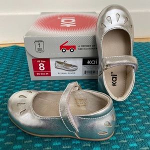 See Kai Run Elyana Silver Mary Janes
